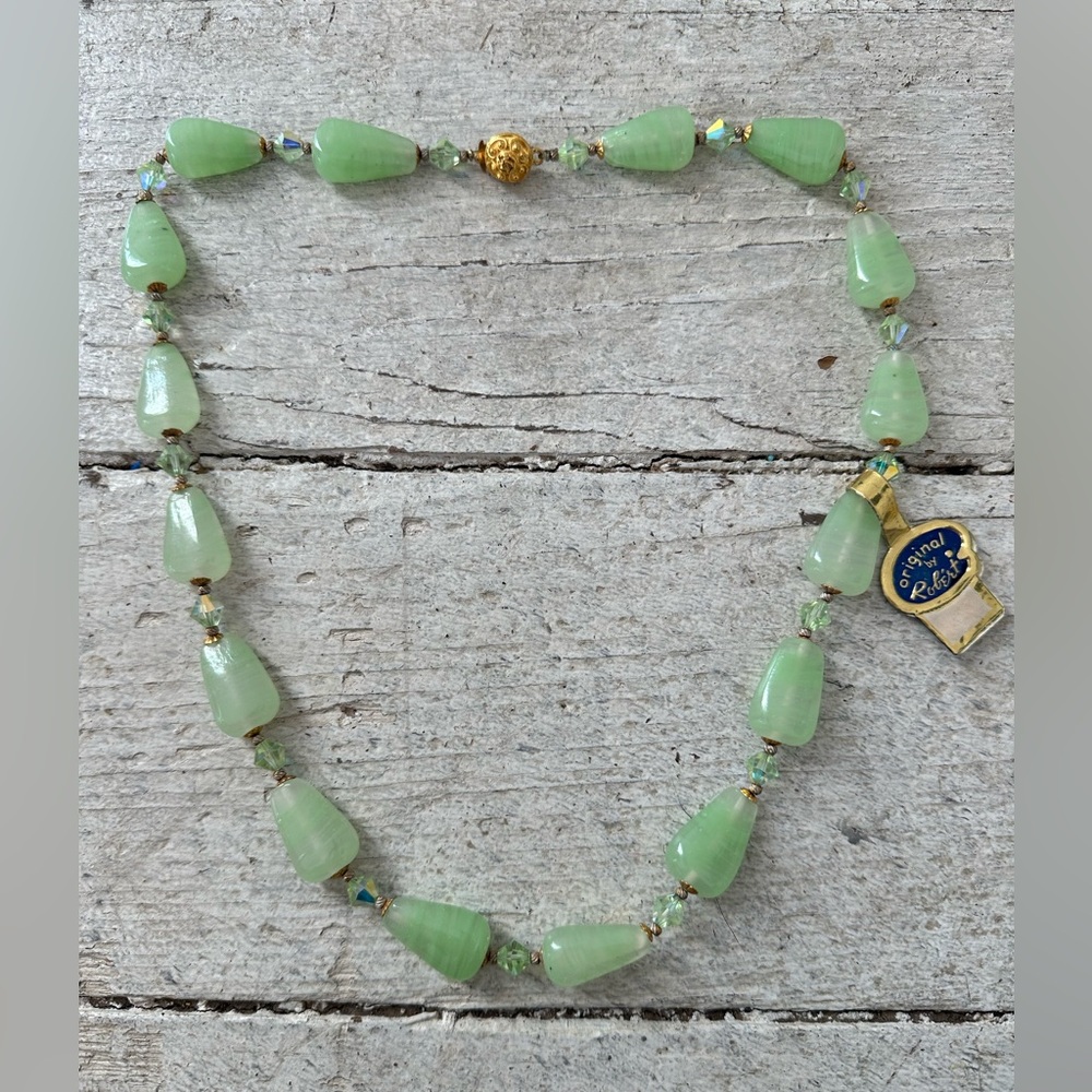 Vintage NWT 50s Original By Roberts Green Glass Beaded Simulated Jade Necklace